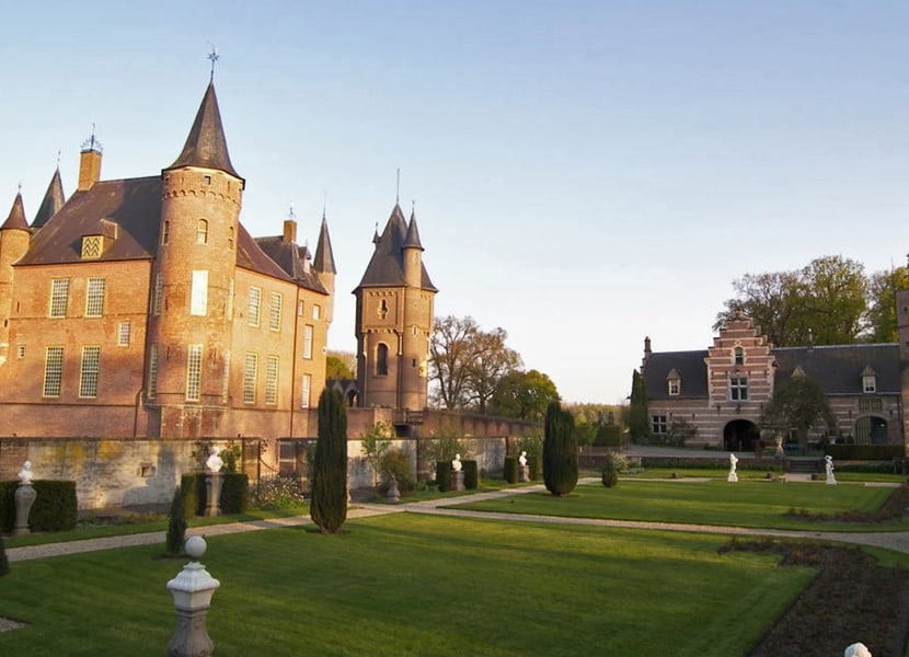 A beautiful estate to visit at Heeswijk Castle