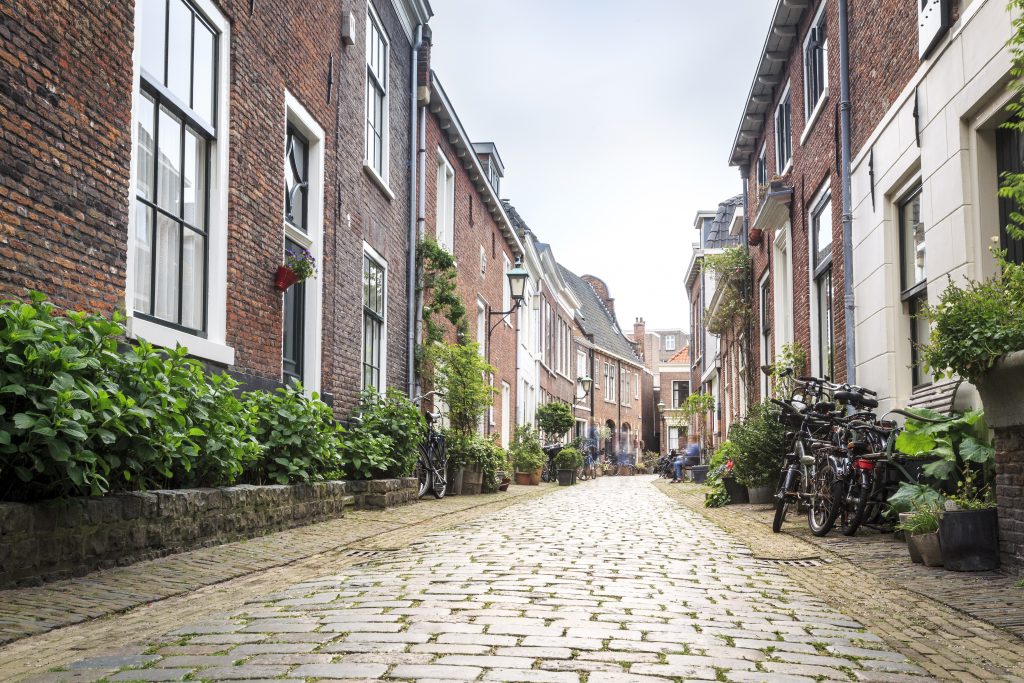 Spaziergang durch gemütliche Straßen Städtetrip Haarlem