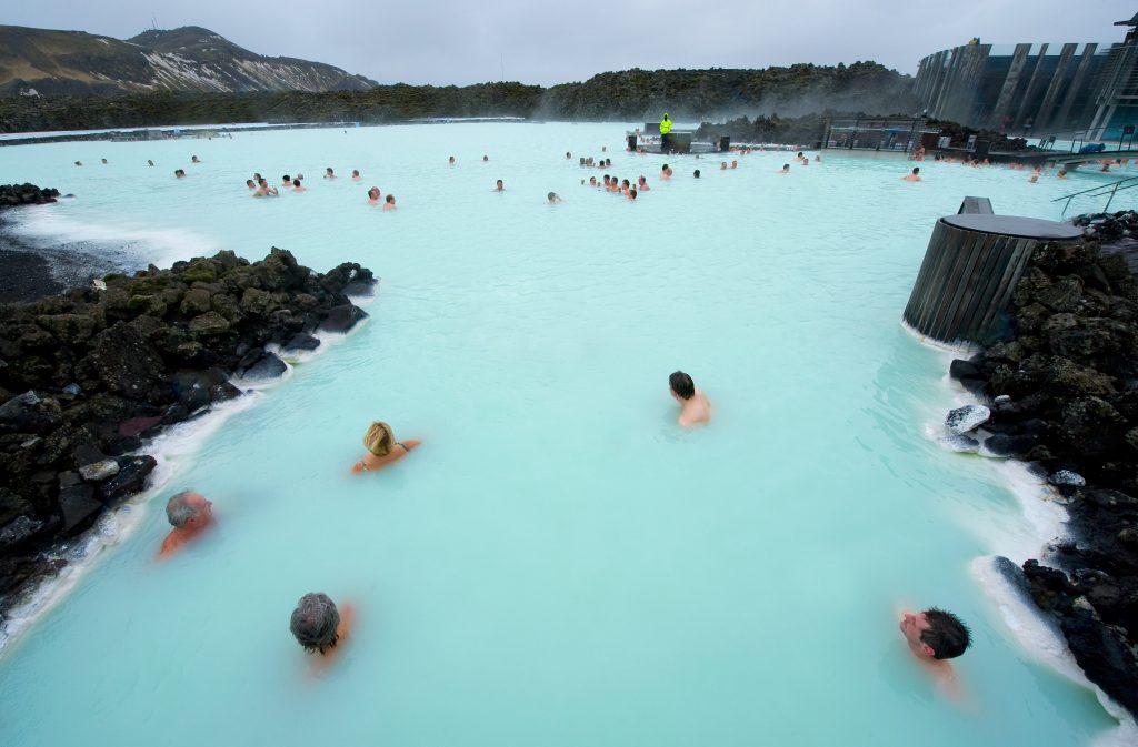 Bezoek Blue Lagoon tijdens je reis door IJsland.