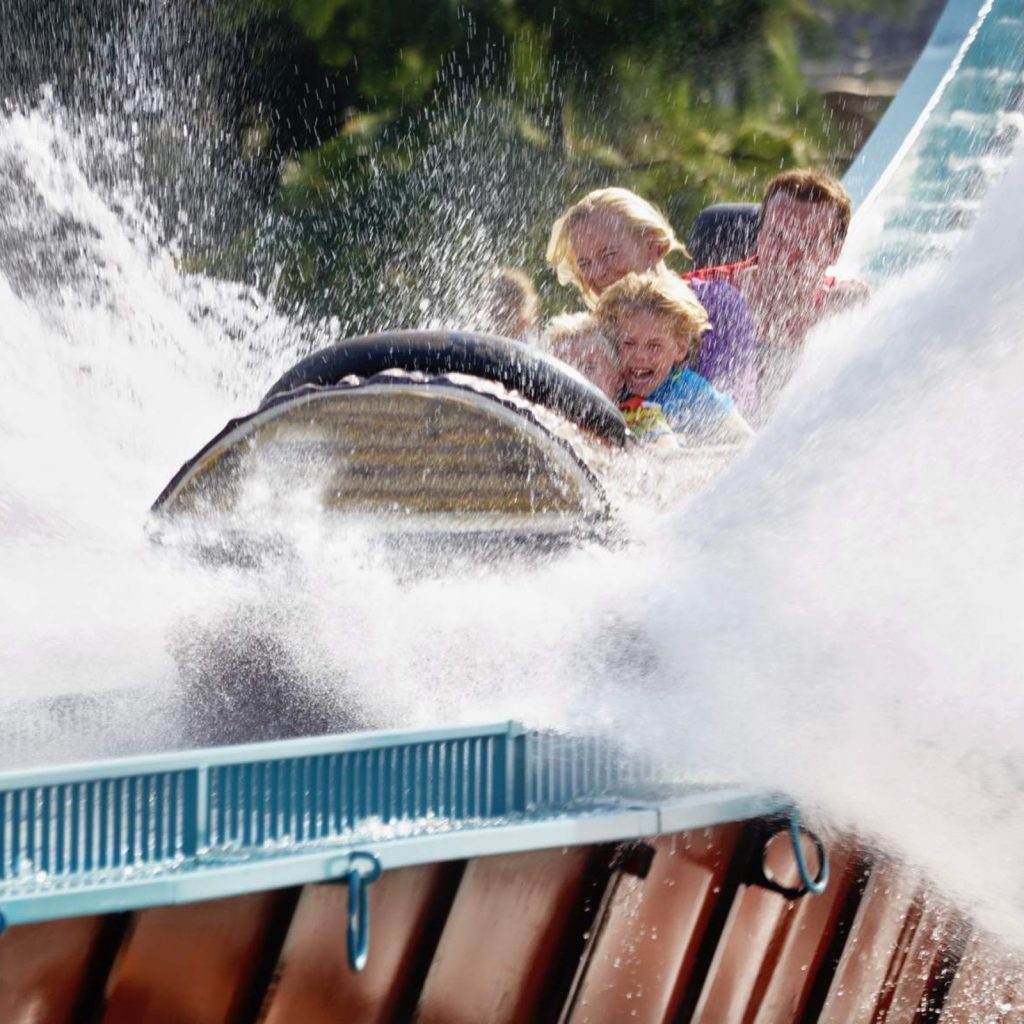 Hou jij het droog in de spetterende wildwaterbaan?