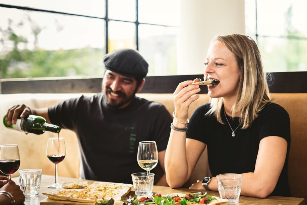 Euromast dineren is genieten van een 3 gangen menu op grote hoogte