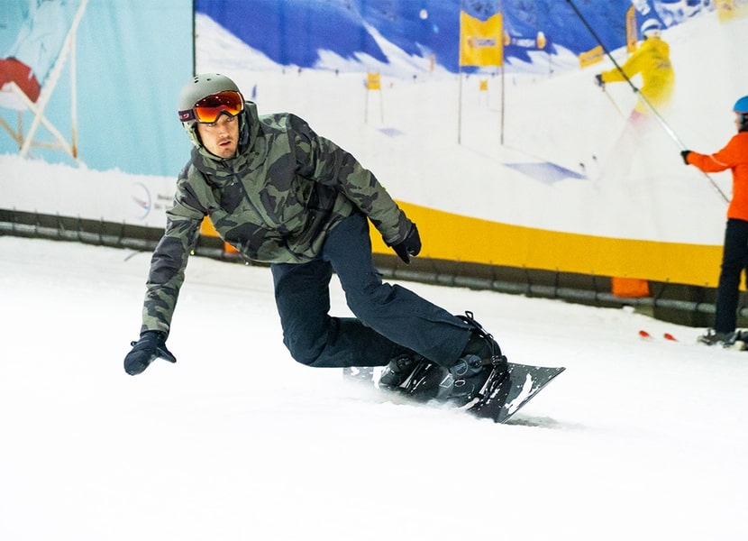 Gute Schneebedingungen bei SnowWorld Zoetermeer 365 Tage im Jahr